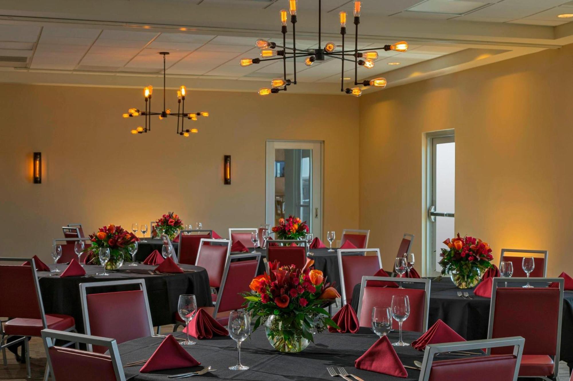 Four Points By Sheraton Midland Luaran gambar