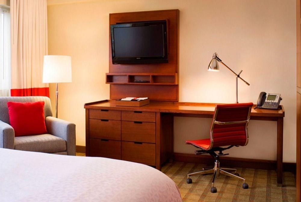 Four Points By Sheraton Midland Luaran gambar